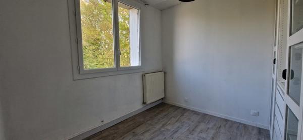 Maison à vendre |  Chasseneuil-sur-Bonnieure |  5 pièces | 111 m²