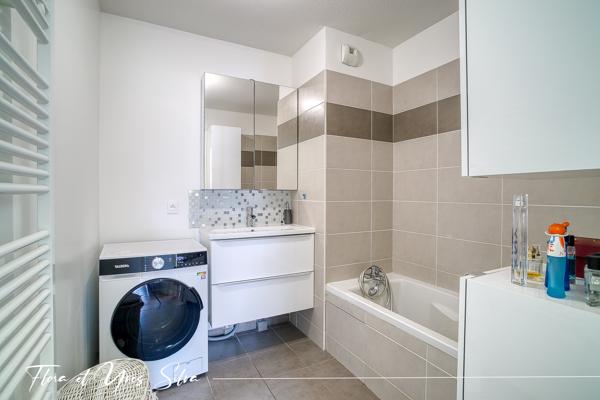 Appartement
         4 pièces
        - 77 m² Exclusivité 239 900 € *