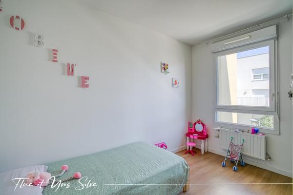 Appartement
         4 pièces
        - 77 m² Exclusivité 239 900 € *