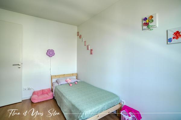Appartement
         4 pièces
        - 77 m² Exclusivité 239 900 € *