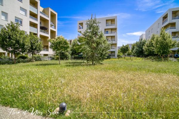 Appartement
         4 pièces
        - 77 m² Exclusivité 239 900 € *