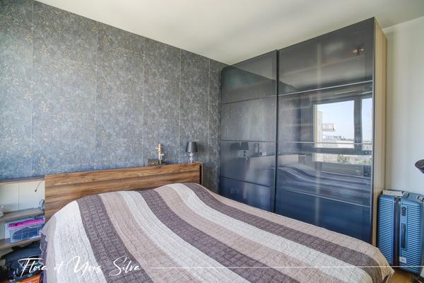 Appartement
         4 pièces
        - 77 m² Exclusivité 239 900 € *