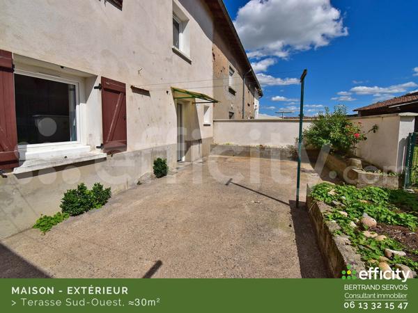 Maison
         5 pièces
        - 87 m² Exclusivité 113 000 € *
