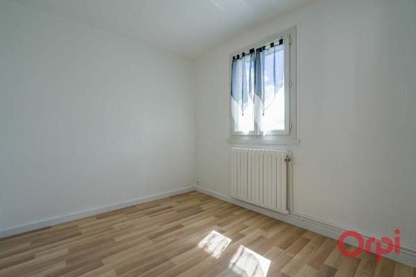 Appartement à louer  2 pièces •  Épinay-sur-Orge