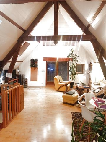 Monestier-de-Clermont (38650) Grand appartement duplex T6 de 160 m² avec atelier.