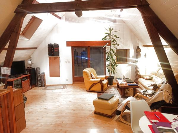 Monestier-de-Clermont (38650) Grand appartement duplex T6 de 160 m² avec atelier.