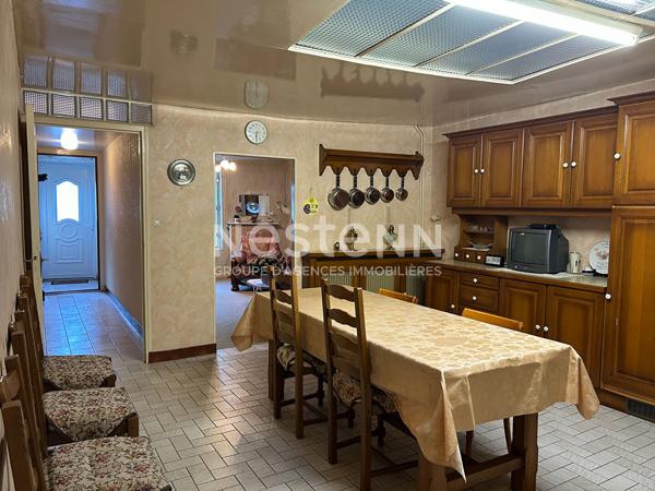 MAISON - 4 CHAMBRES - JARDIN - GARAGE - DEUXNOUDS DEVANT BEAUZEE