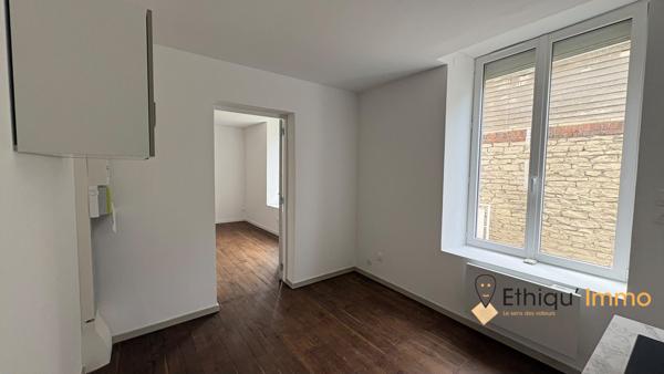Bar-sur-Aube centre – T1 au calme sur cour – 28 m² – 380 € CC