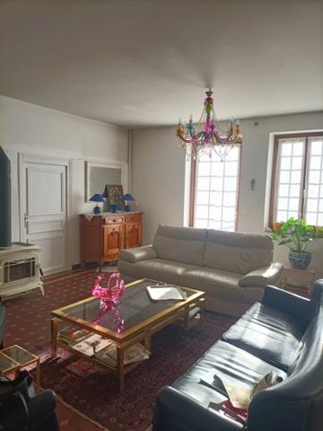 Maison à vendre 6 pièces SIMANDRE (71)