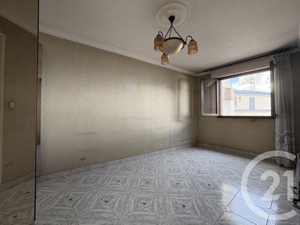 Appartement F4 à vendre  4 pièces - 80,41 m2 PARIS - 75019