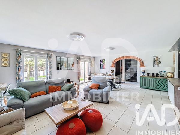 Maison à vendre 6 pièces 145 m² Lespinasse