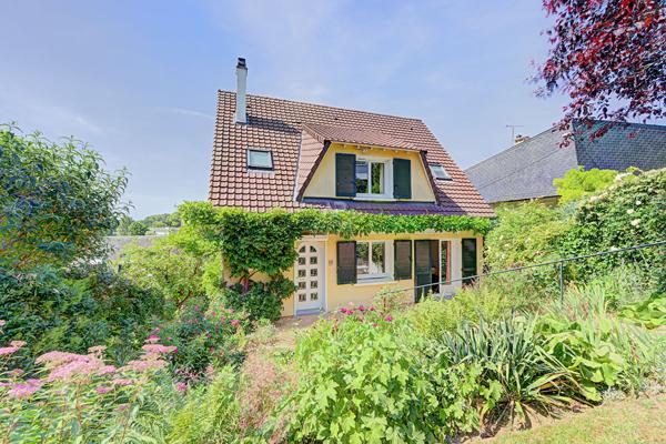 Maison Le Pecq 7 pièces 135 m2 699 000 € **  - Référence  18439