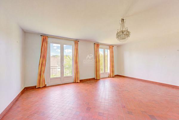 Maison Le Pecq 7 pièces 135 m2 699 000 € **  - Référence  18439