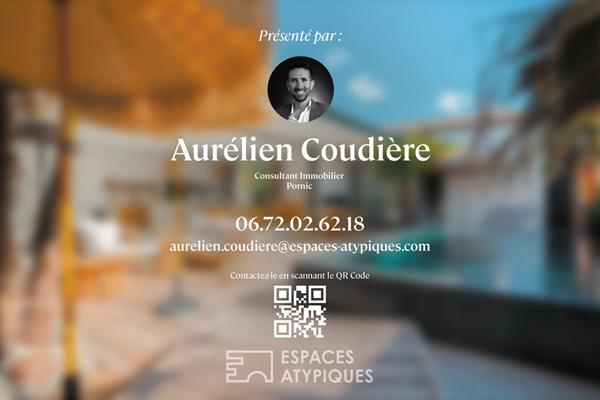 Villa d’exception surplombant l’océan avec piscine sur son parc paysagé