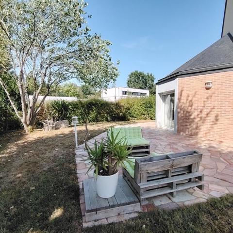 Maison Le Rheu 8 pièce(s) 150 m2