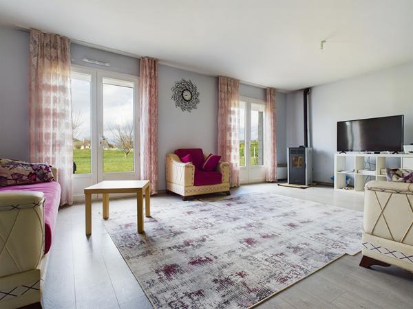 maison - 5 pièces - 150m2