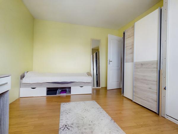 maison - 5 pièces - 150m2