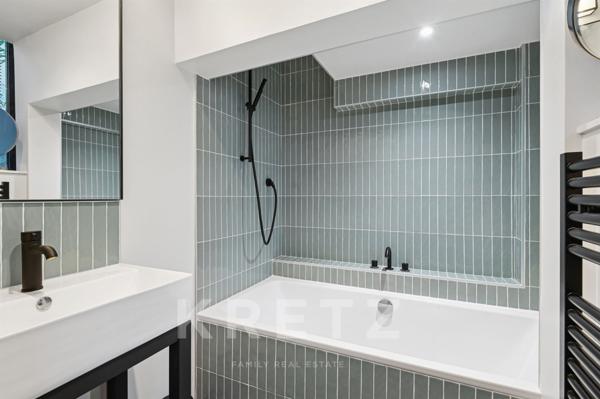 Loft lumineux et spacieux entièrement rénové à quelques pas des Buttes Chaumont