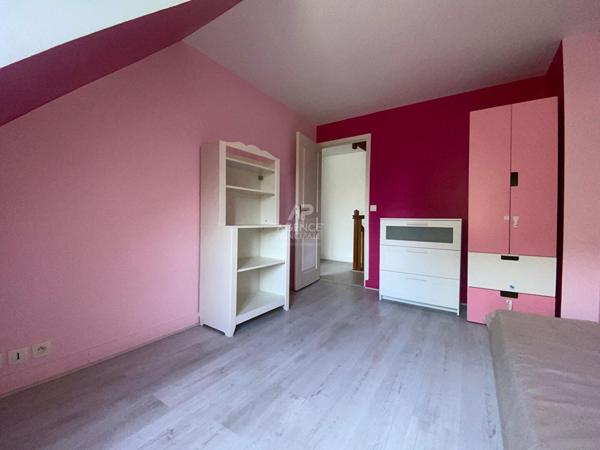 Appartement Triplex Nanterre Ville 5 pièces 89 m2 €549 000 ** - Référence 15190