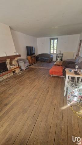 Maison 5 pièces de 160 m² à Bord-Saint-Georges (23230)