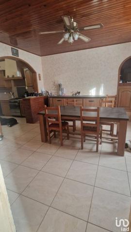 Maison 5 pièces de 160 m² à Bord-Saint-Georges (23230)