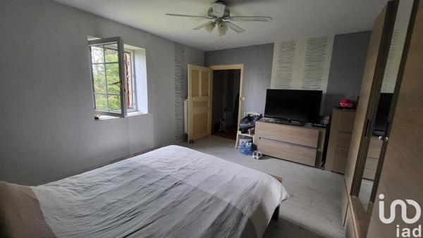 Maison 5 pièces de 160 m² à Bord-Saint-Georges (23230)