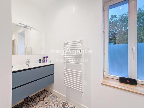 Maison à CHOLET, 49300 - 8 pièces 215m²