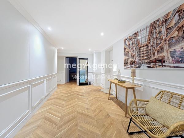 Maison à CHOLET, 49300 - 8 pièces 215m²