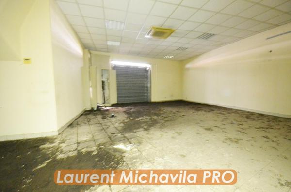 Immeuble à BEZIERS, 34500 - 420m²