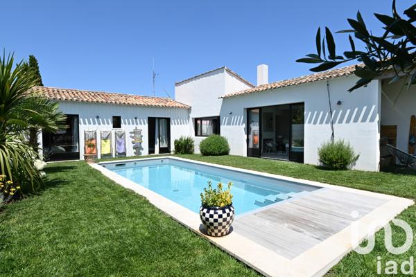 Maison à vendre 5 pièces 141 m² Saint-Martin-de-Ré