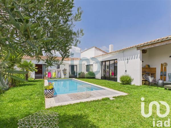 Maison à vendre 5 pièces 141 m² Saint-Martin-de-Ré