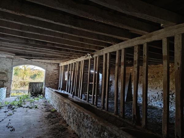 Grange à vendre à Saint-Dizier-Masbaraud (23400) - Creuse