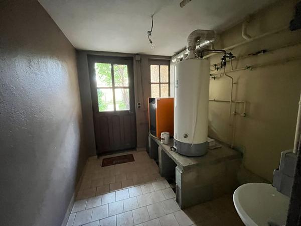 Maison de ville idéalement située en centre de La Flèche