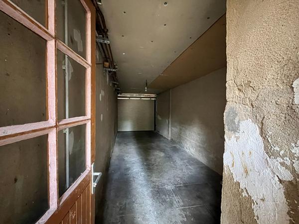 Maison de ville idéalement située en centre de La Flèche