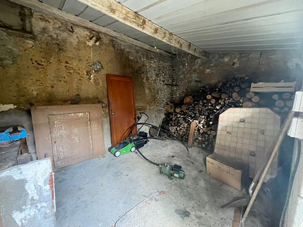 Maison de ville idéalement située en centre de La Flèche