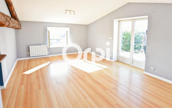 Appartement à louer    3 pièces •  Saint-Symphorien-sur-Coise