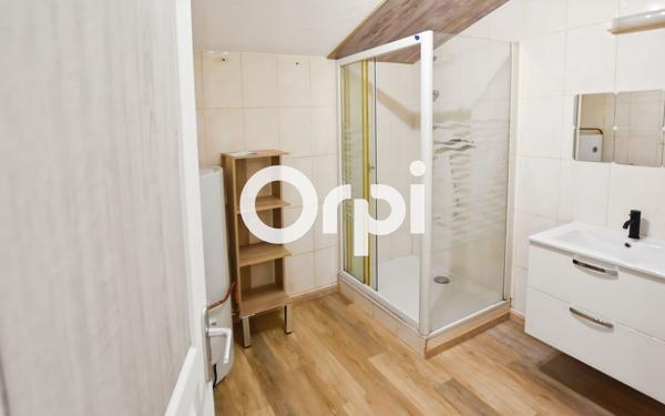 Appartement à louer    3 pièces •  Saint-Symphorien-sur-Coise