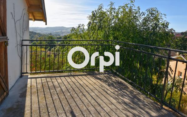 Appartement à louer    3 pièces •  Saint-Symphorien-sur-Coise