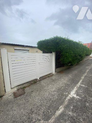 CALAIS PETIT COURGAIN MAISON SEMI PLAIN-PIED 2 CHAMBRES JARDIN PARKING
