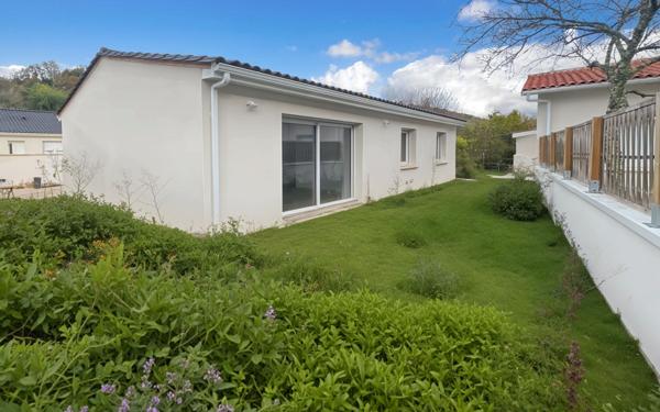 Maison à vendre    4 pièces •  Champcevinel