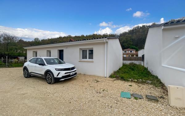 Maison à vendre    4 pièces •  Champcevinel