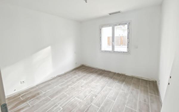 Maison à vendre    4 pièces •  Champcevinel