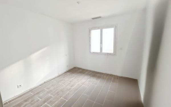 Maison à vendre    4 pièces •  Champcevinel