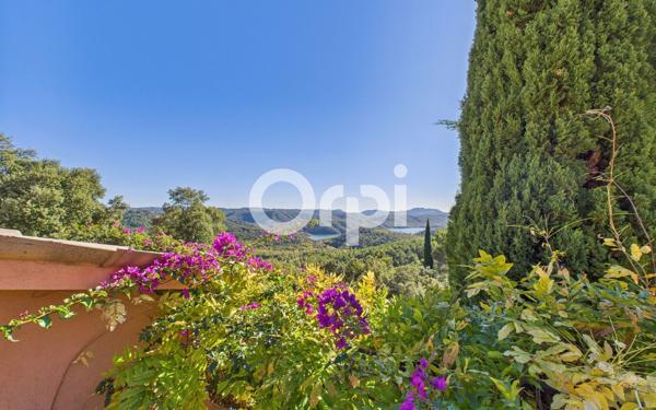 Maison à vendre    5 pièces • 188,81 m2 Montauroux