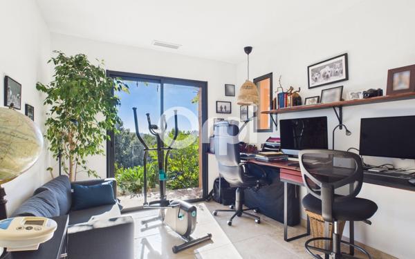 Maison à vendre    5 pièces • 188,81 m2 Montauroux