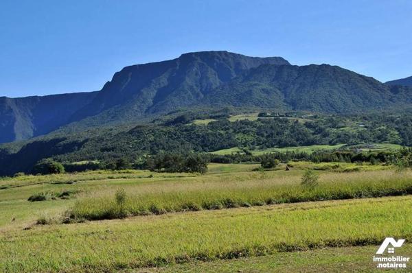 Belle Parcelle de 8.130m² avec vue dégagée GRAND COUDE