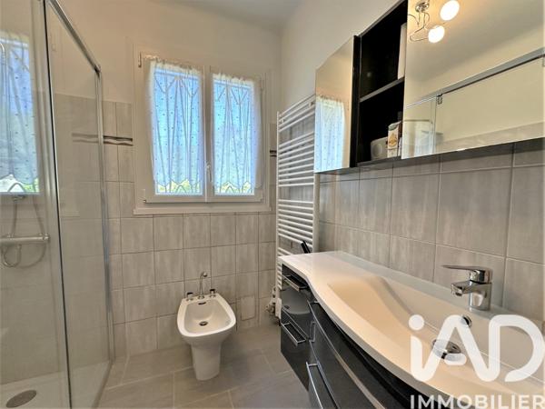 Maison à vendre 6 pièces 154 m² Castillon-du-Gard