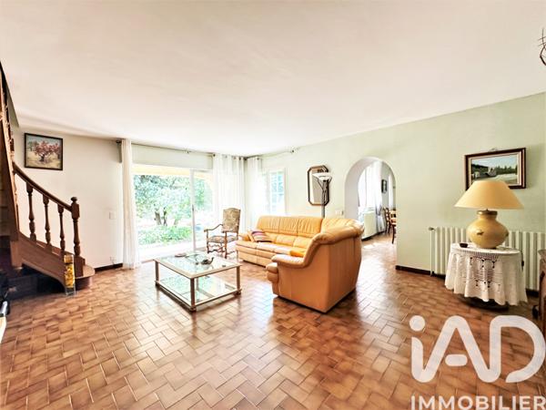Maison à vendre 6 pièces 154 m² Castillon-du-Gard