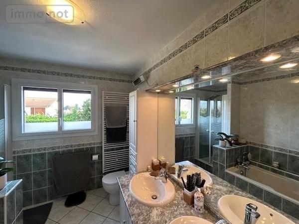 Maison à vendre à Pont-du-Château dans le Puy-de-Dôme (63430), ref : 63022-22