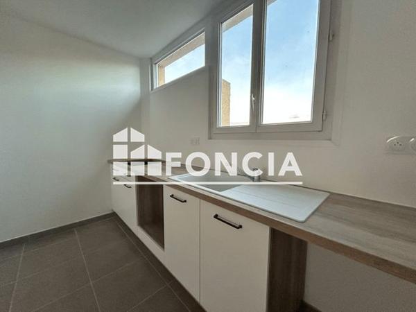 Location Appartement 3 pièces 55.2 m² - 6 BIS IMPASSE MOZART Nimes 30900